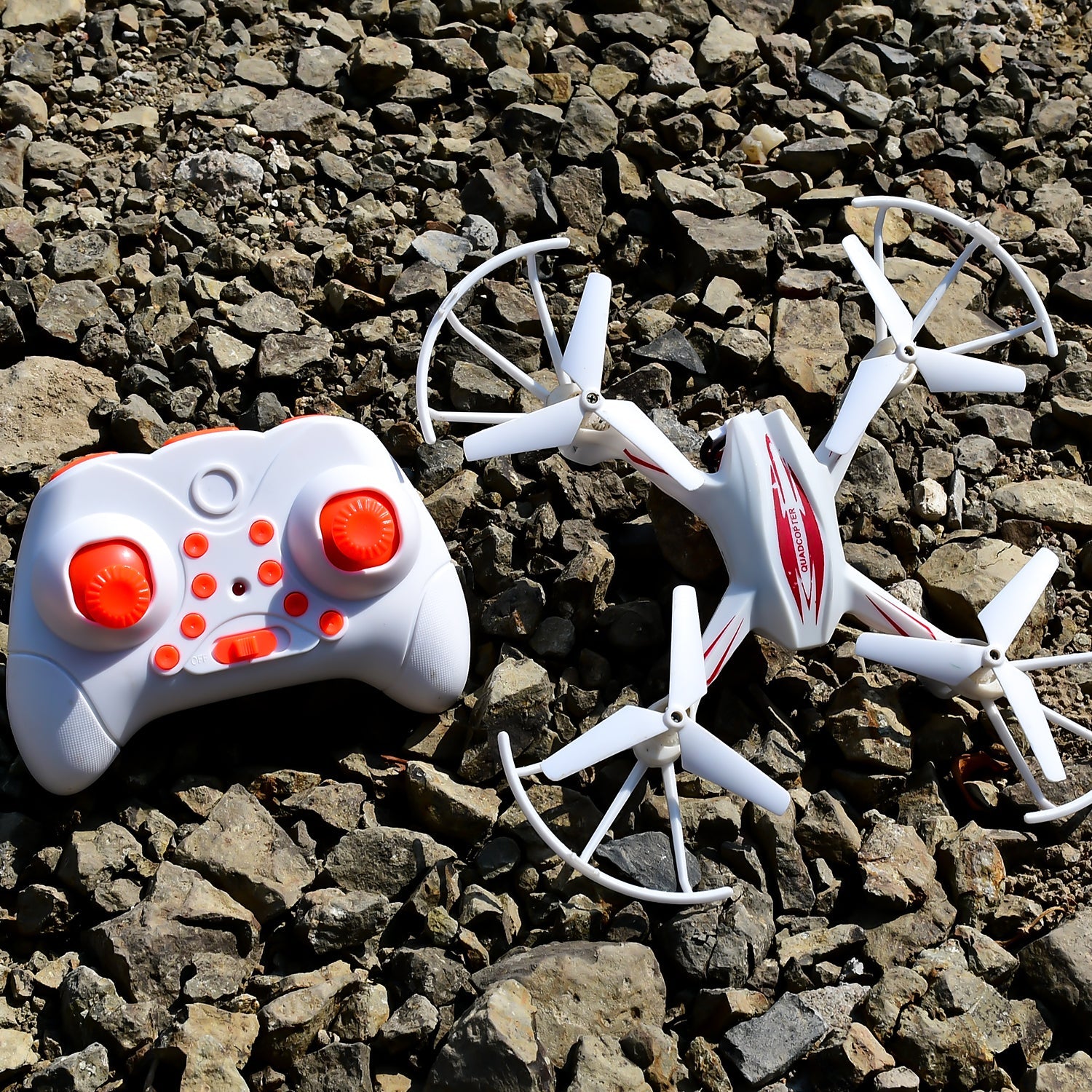 4458 HX-750 Remote Controlled Drone with Unbreakable Blades for Kids (Without Camera) DeoDap 4458 HX-750 Remote Controlled Drone with Unbreakable Blades for Kids (Without Camera) DeoDap